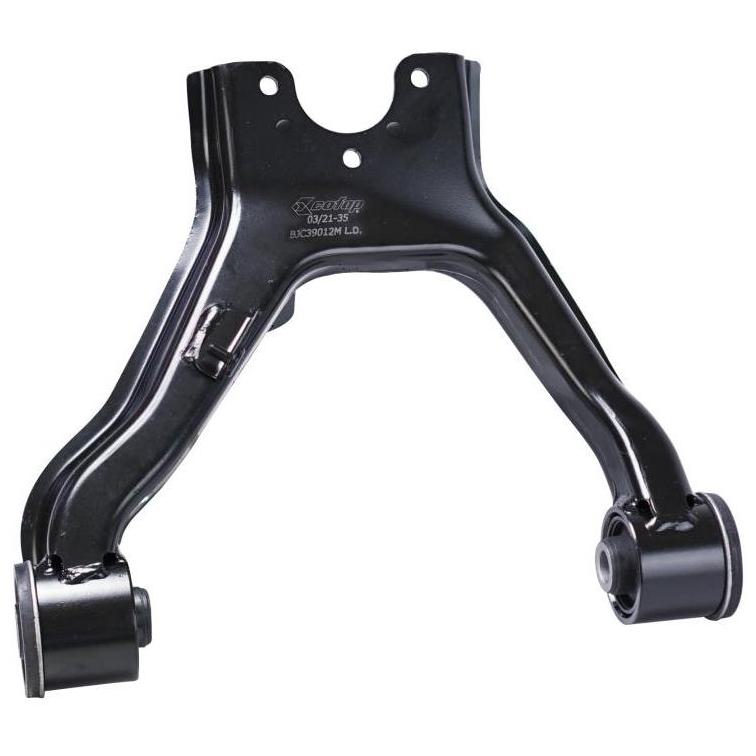 Bandeja Suspensão Dianteira Superior Direita com Bucha para Mitsubishi Pajero Full e Pajero Sport - Cofap - BJC39012M