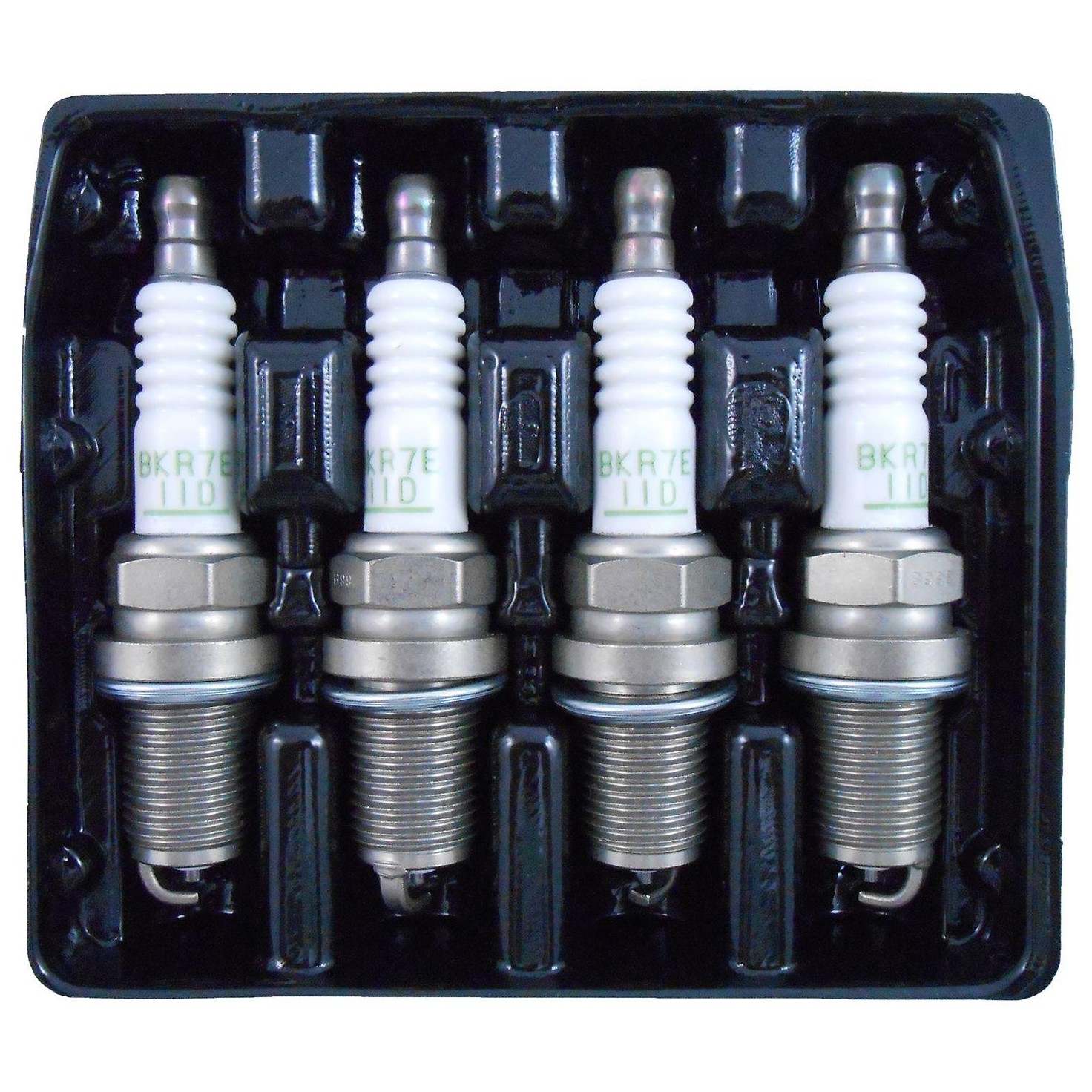 Kit 4 Vela de Ignição para Mitsubishi Pajero Tr4 - NGK - BKR7E-11D