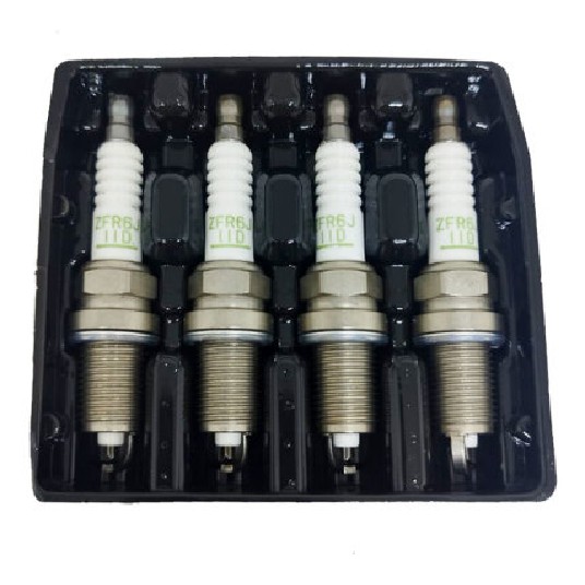 Kit 4 Vela de Ignição para Honda Civic e FIT - NGK - ZFR6J11D